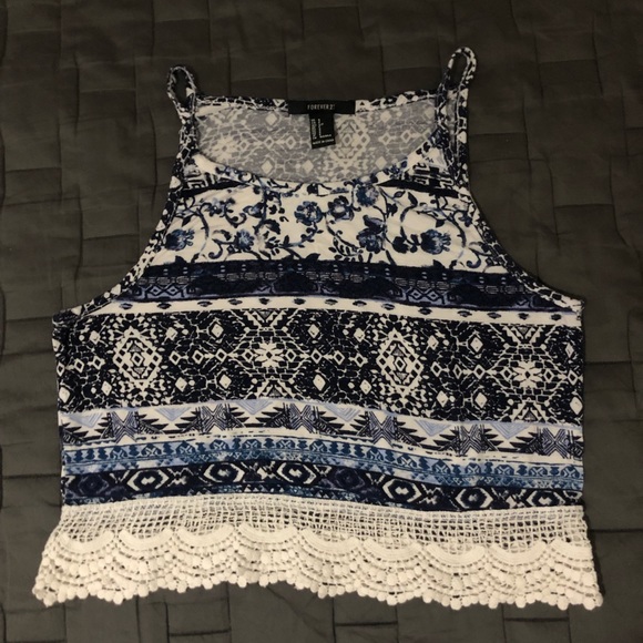 Forever 21 Tops - Forever 21 Crop Top
